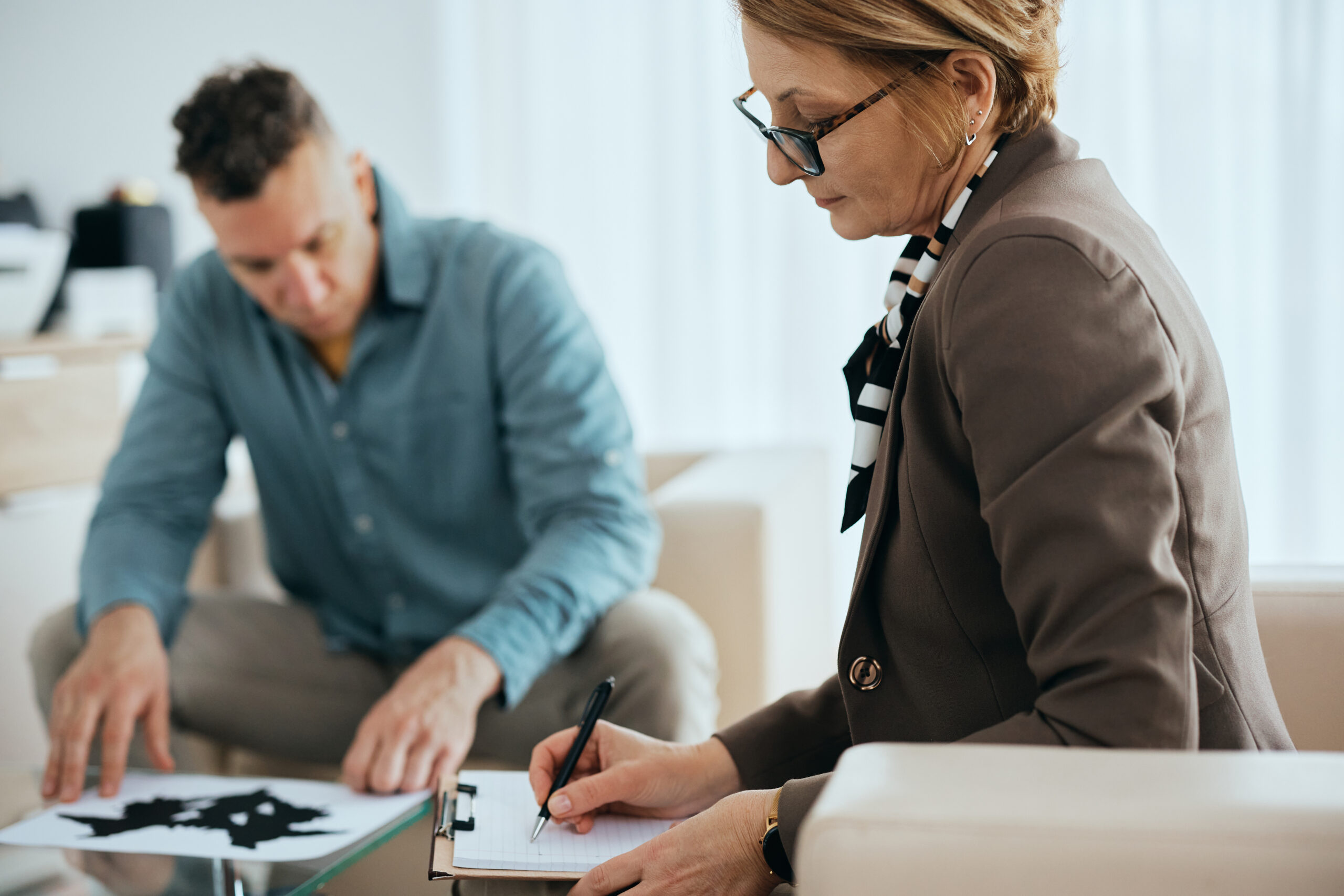 Psychiatric second opinion - depression and physical pain.